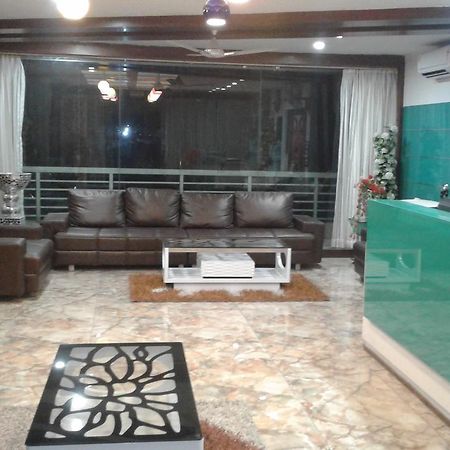 Hotel The Grand Parshwanath Sankeshvar Ngoại thất bức ảnh