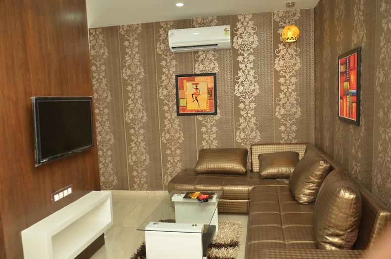 Hotel The Grand Parshwanath Sankeshvar Ngoại thất bức ảnh